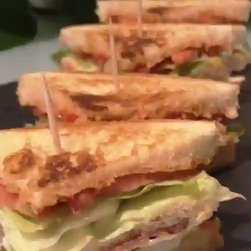 Sándwich Sencillo