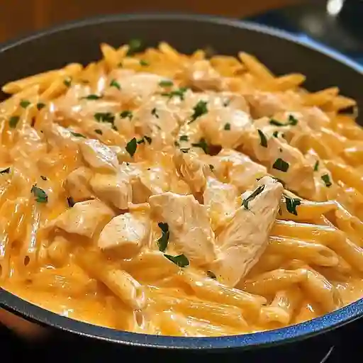 Combo macarrones con cheddar y pollo