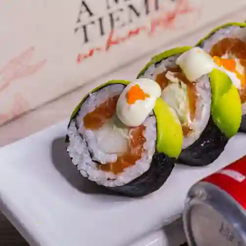 Kaori Roll