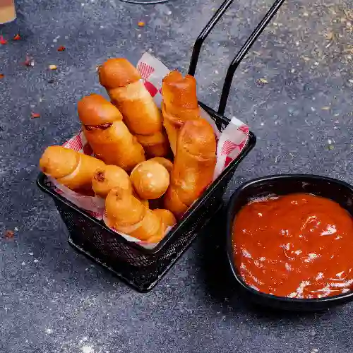 Deditos de Queso + Salsa de Bocadillo