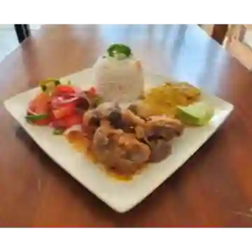 Costilla de Res Guisada