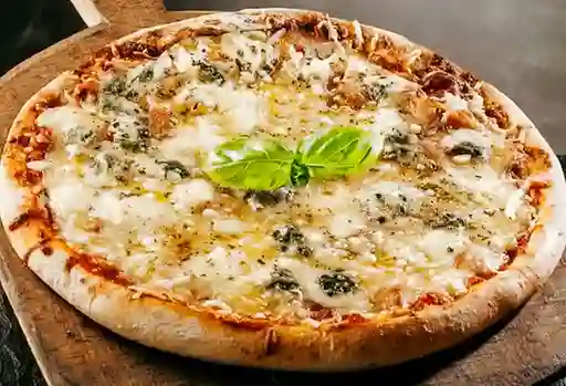Pizza 4 Quesos
