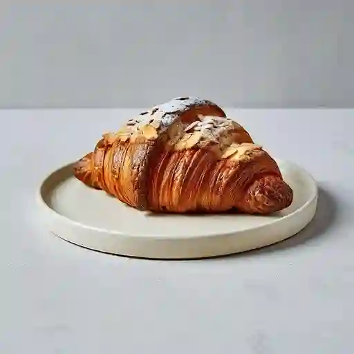 Croissant De Almendras