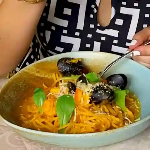 Pasta frutti di mare