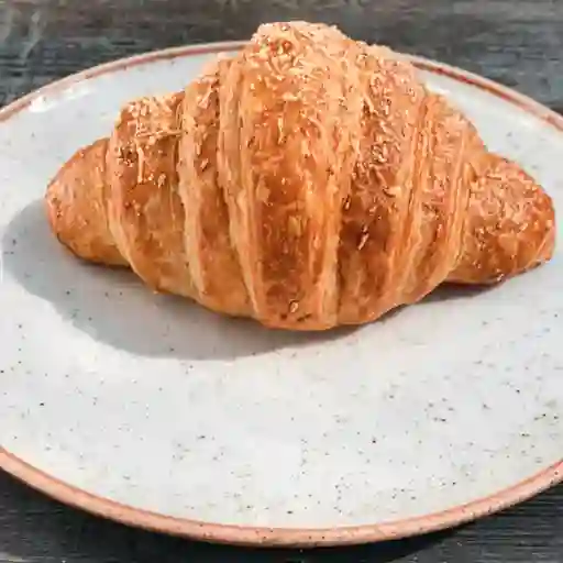 Combo americano + croissant sencillo
