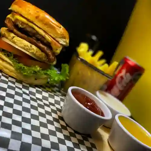 Combo Hamburguesa Chorizo