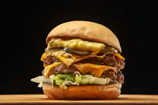 Hamburguesa Triple Carne Magneto