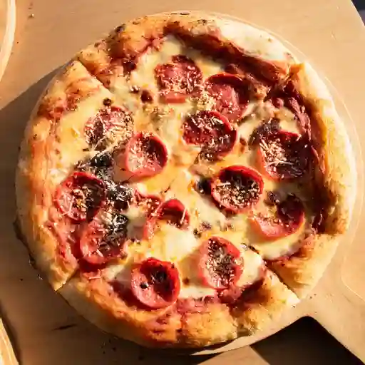 Pizza peperoni chile 4 porciones
