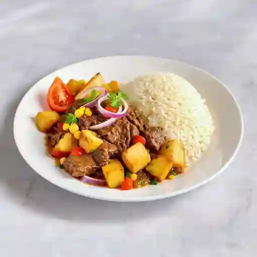 Lomo Salteado Estilo Peruano Japones