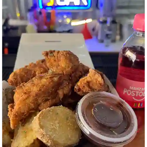 Combo Almuerzo Pollo Crispy + Papas + Gaseosa