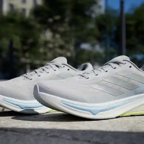 Adidas Tenis Supernova Rise 2 M Para Correr de Hombre Gris T 9
