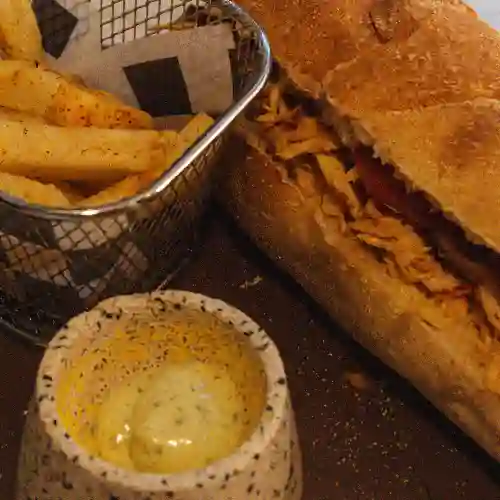 Sandwich Clásico