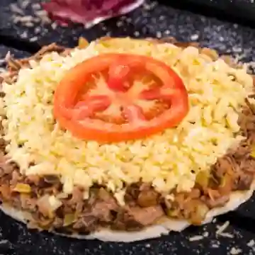 Combo Arepa Desmechada