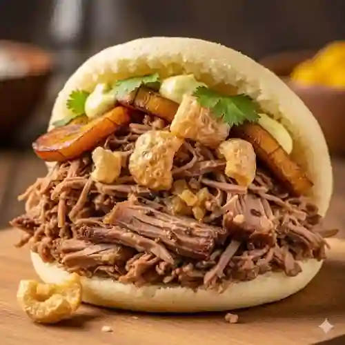 Arepa Chicharrona