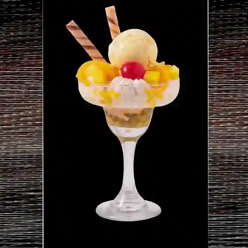 Copa frutos amarillos