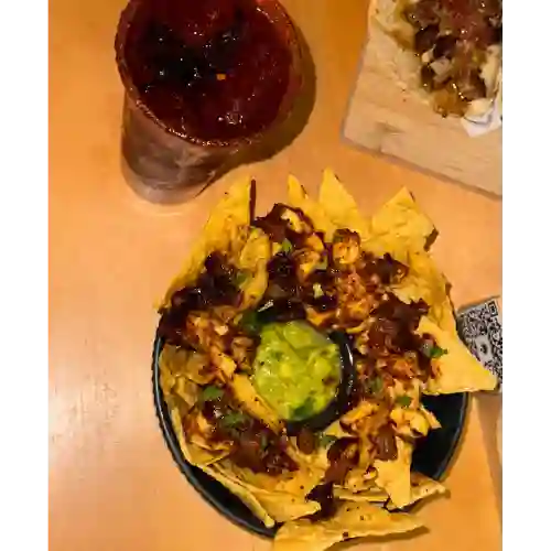Totopos con Queso Asado