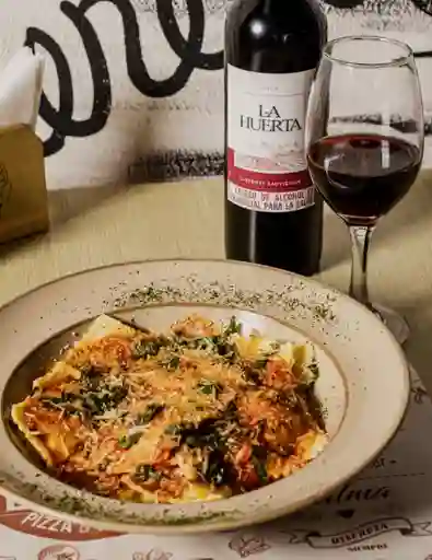 Raviolis En Salsa Napolitana