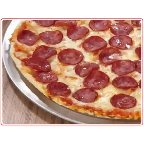 Pizza Salami Pequeña