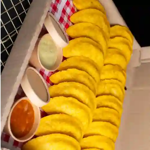Combo Caja X 20 Empanadas