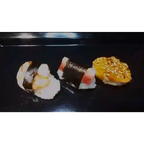Nigiris Sushi + Salsas Gratis