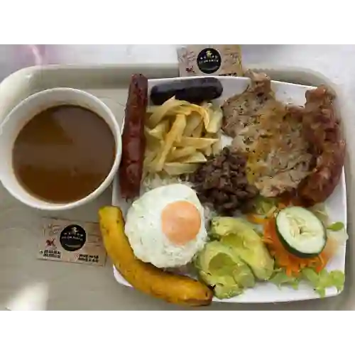 Bandeja Paisa Real (grande)