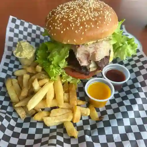 Mamonguesa con papa francesa