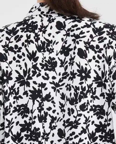 Camiseta Front Knotted Crudo Cannoli Claro T. L Chevignon