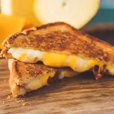 Sándwich 3 Quesos