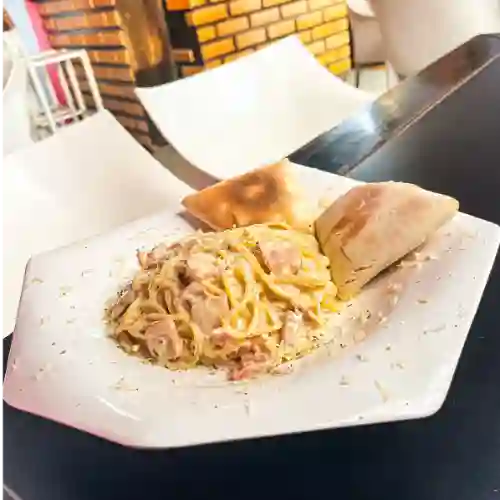 Spaghettoni Carbonara