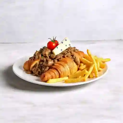 Croissant Stroganoff