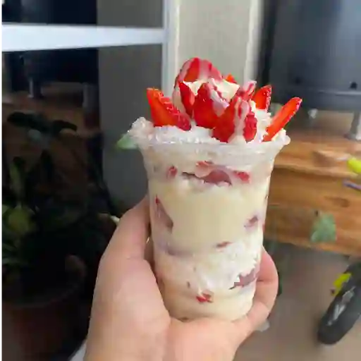 Fresas con crema grande