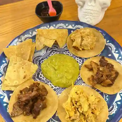 4 Mini Taquitos