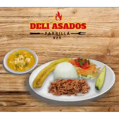 Deli Almuerzo con Carne Desmechada