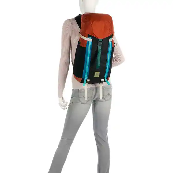 Topo Designs Mochila de Montaña Color Chedrón 16 L