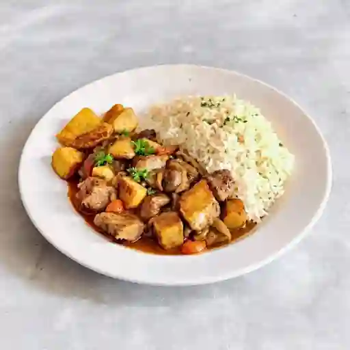 Almuerzo con Cerdo en Bistec