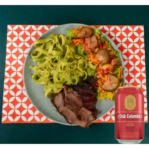 Combo Res Ahumada c/Fetuchini Pesto + Club Cola Roja 330ml Lata