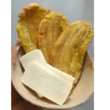 Patacón con Queso