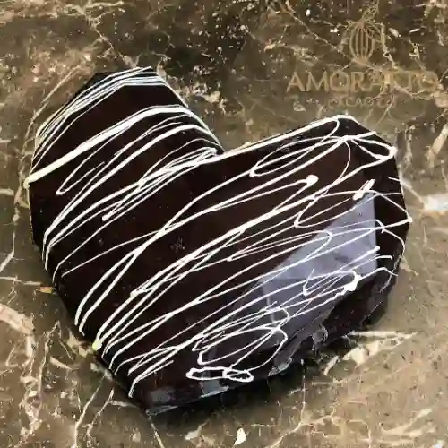 Torta Helada Corazón Chocolate Negro