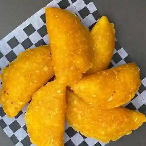 Empanaditas 4 pzas