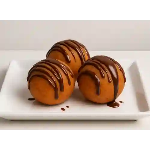 Buñuelo Relleno de Chocolate