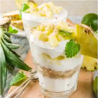 Parfait Piña - Fresa