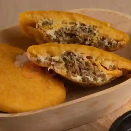 Arepa de Huevo y Carne