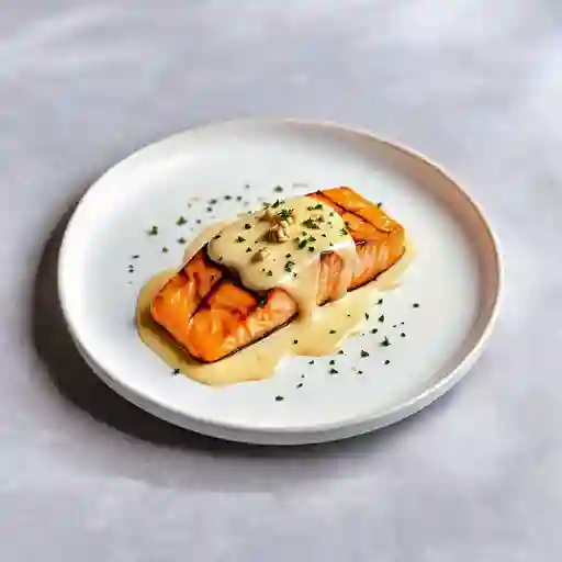 Salmon Con Salsa De Panela Y Nueces