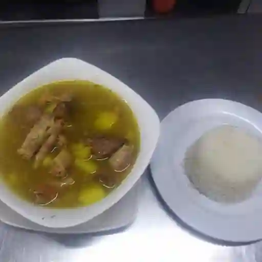 Sopa de Menudencias