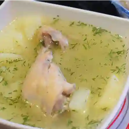 Caldo de Pollo