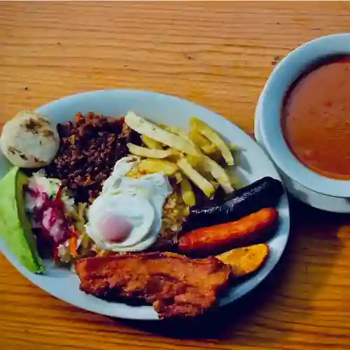 Bandeja Paisa