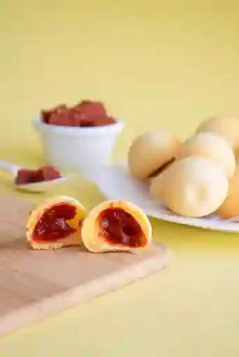 Pandebonito relleno
