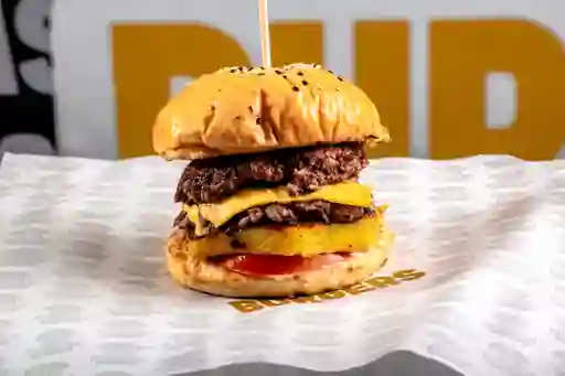 Burger con Piña Asada