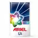 Detergente Líquido Ariel Remueve Manchas y Cuida el Color