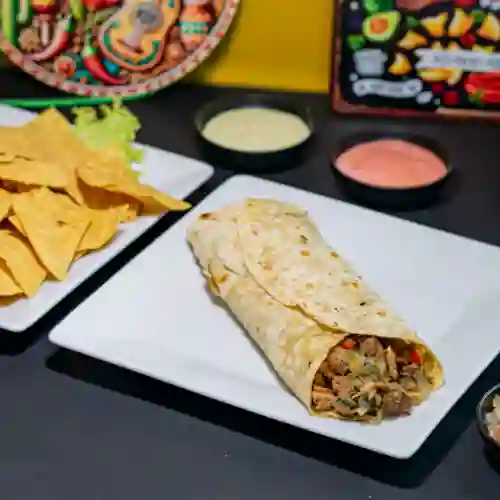 Burro de res y pollo